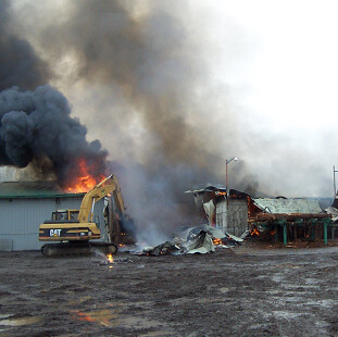 Un incendie majeur, A major fire | SBC Cedar bardeaux de cèdre, cedar shingles